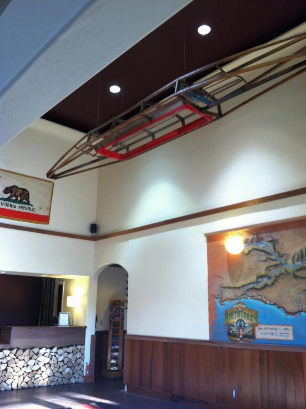 The Redwood Riverwalk Hotel Image 11