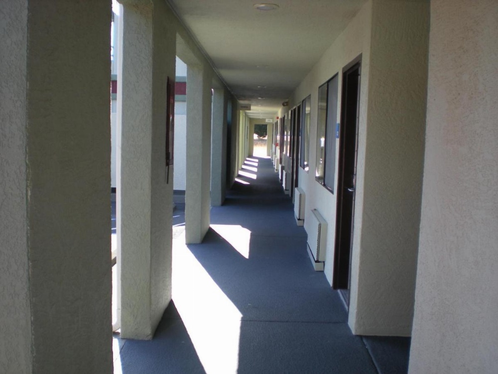 The Redwood Riverwalk Hotel Image 12
