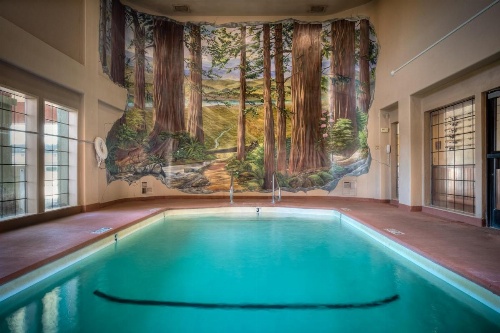 The Redwood Riverwalk Hotel image 15