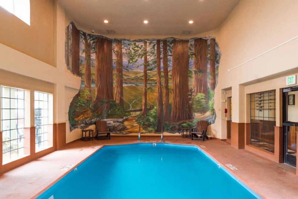 The Redwood Riverwalk Hotel Image 29